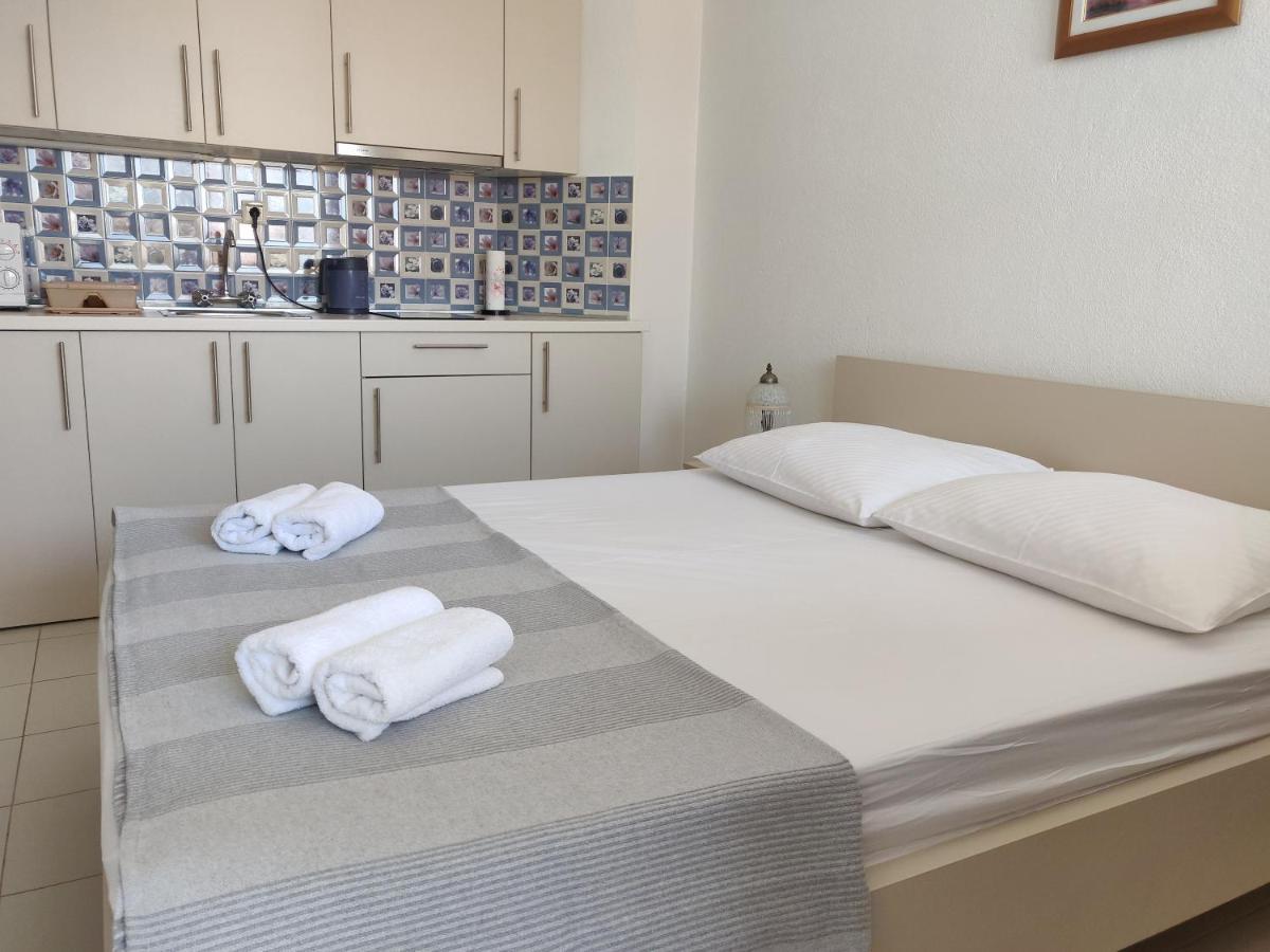 Villa Marija Baška Voda Exteriör bild
